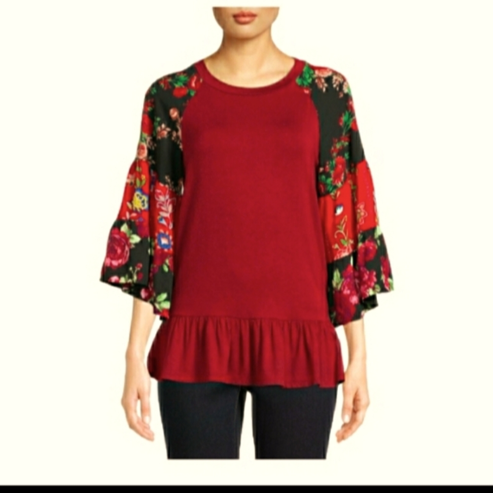 Pioneer Woman Blouse Size XSMALL. Red. Bell Sleeve. NWT